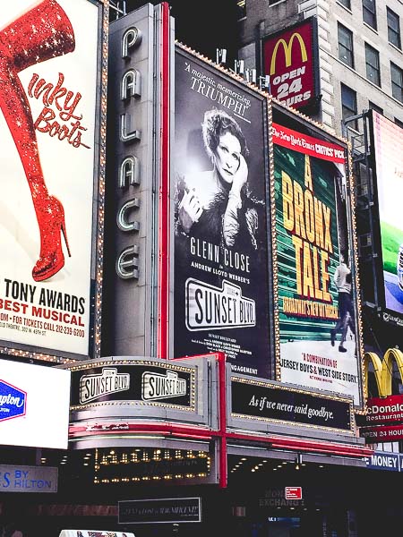 Free Stock Photos for Blogs - Broadway Play in New York 1